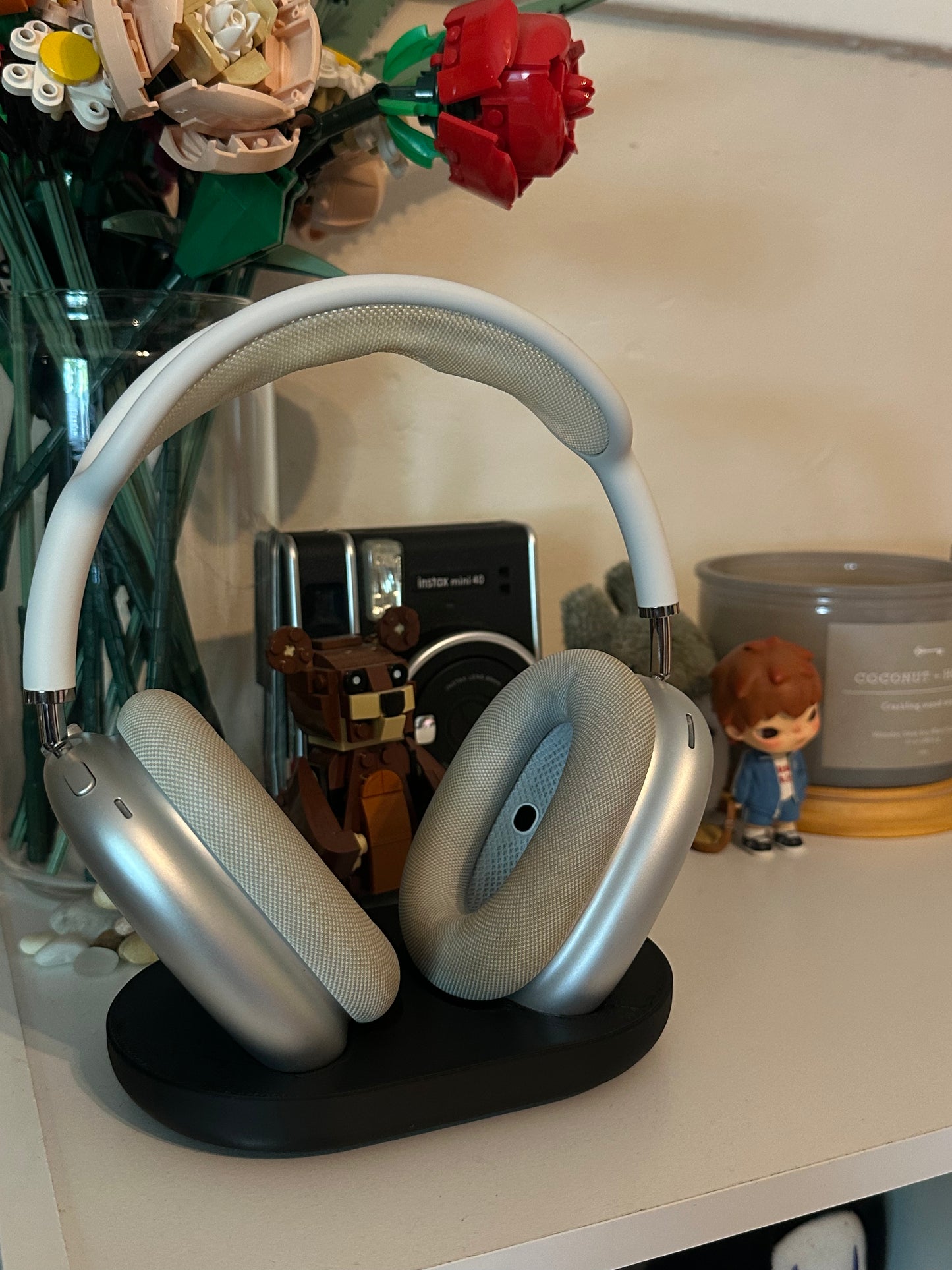 Stand for AirPod Max Deep Sleep